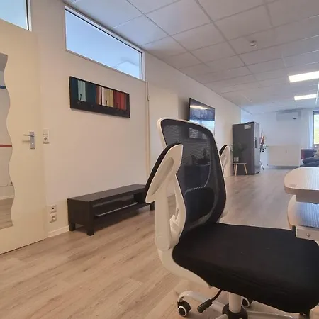 Appartement Workaholic 24h-check-in, 6 Pers, Klima, 3 Tvs *