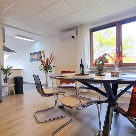 Wohnung: Workaholic Bis 6 Personen, Klima, 3x Tv *
