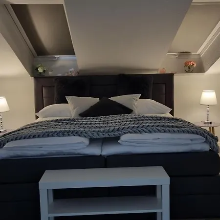 Lägenhet Workaholic 24h-check-in, 6 Pers, Klima, 3 Tvs *