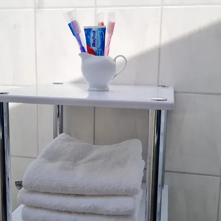 Apartman Workaholic 24h-check-in, 6 Pers, Klima, 3 Tvs *