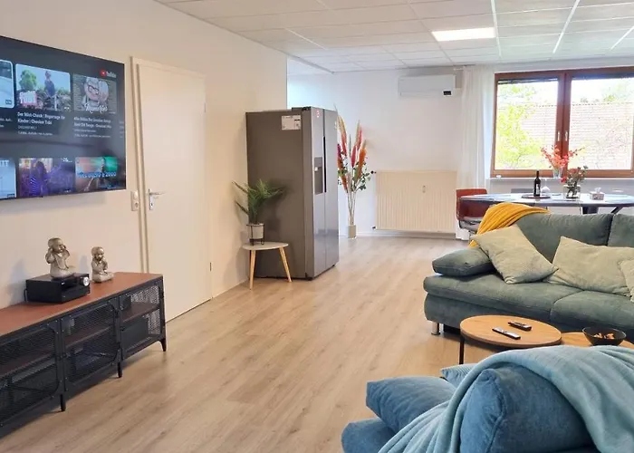 Workaholic 24h-check-in, 6 Pers, Klima, 3 Tvs Апартаменты